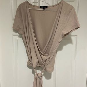 Beige/Tan Crop Top Size Large